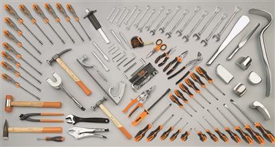 5905VG/1-COMPOSITION DE 94 OUTILS