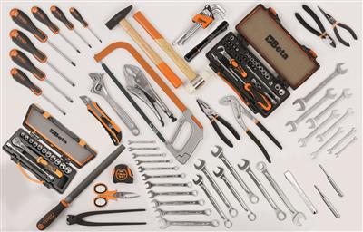 5915VU/5-COMPOSITION DE 111 OUTILS