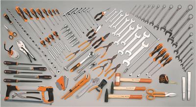 5954VI-COMPOSITION DE 133 OUTILS