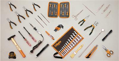5980EL/A-COMPOSITION DE 57 OUTILS