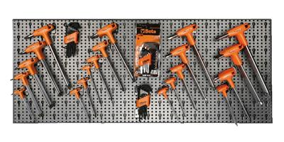 COMPOSITION DE 176 OUTILS, AVEC CROCHETS